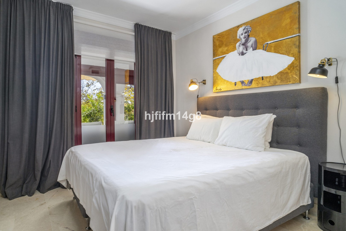 2 Bed Apartment for sale in San Pedro De Alcántara Costa Del Sol, Málaga, Spain
