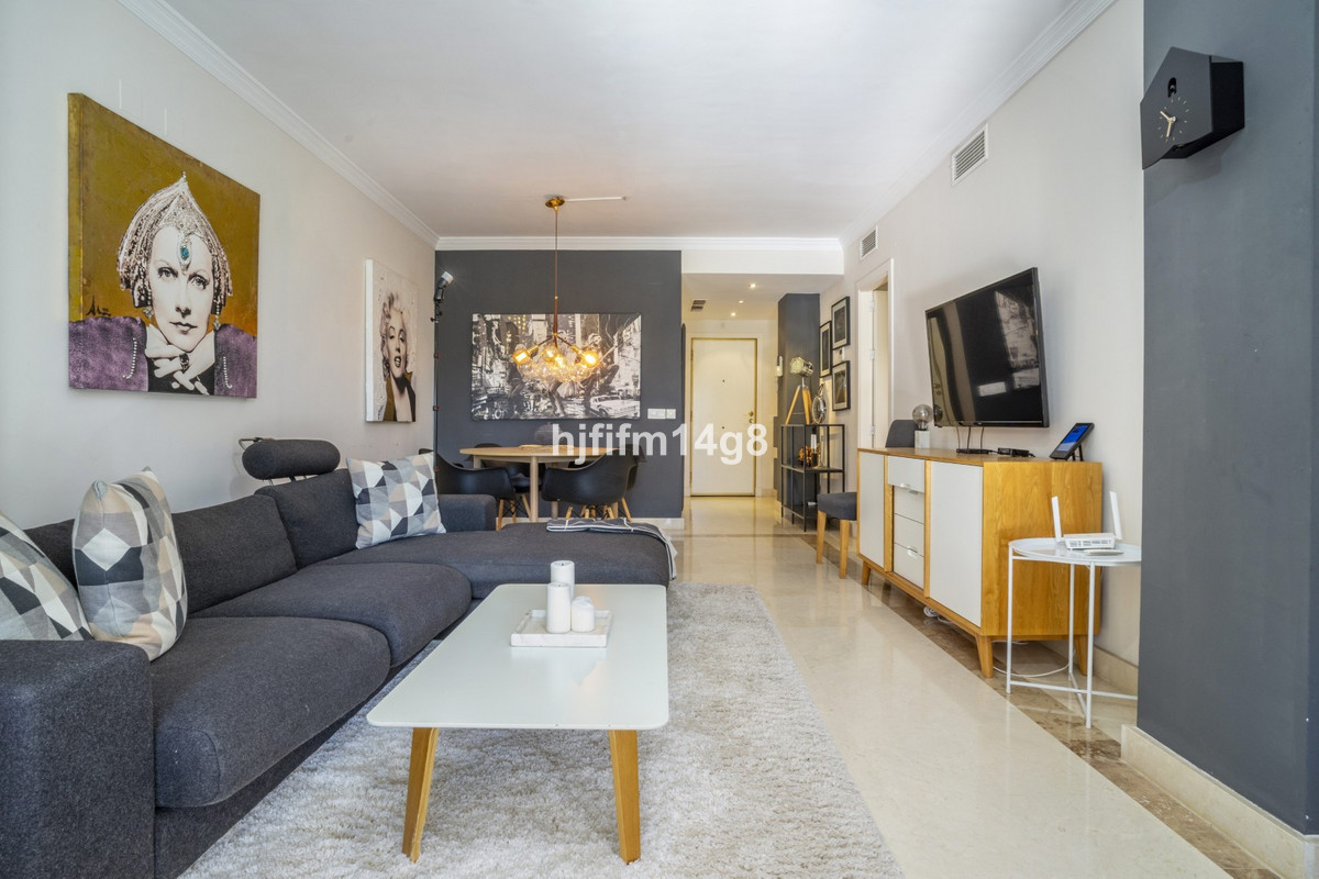 2 Bed Apartment for sale in San Pedro De Alcántara Costa Del Sol, Málaga, Spain