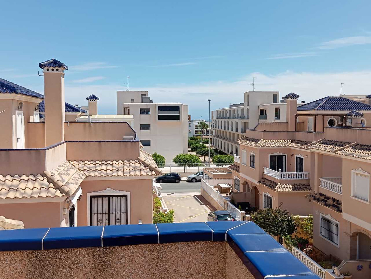 Se vende Adosada de 3 dormitorios en Costa Blanca, Alicante, España