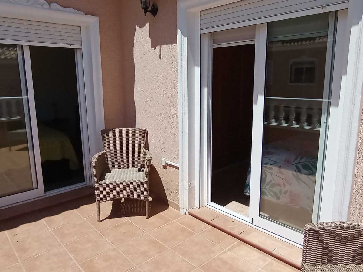 Se vende Adosada de 3 dormitorios en Costa Blanca, Alicante, España