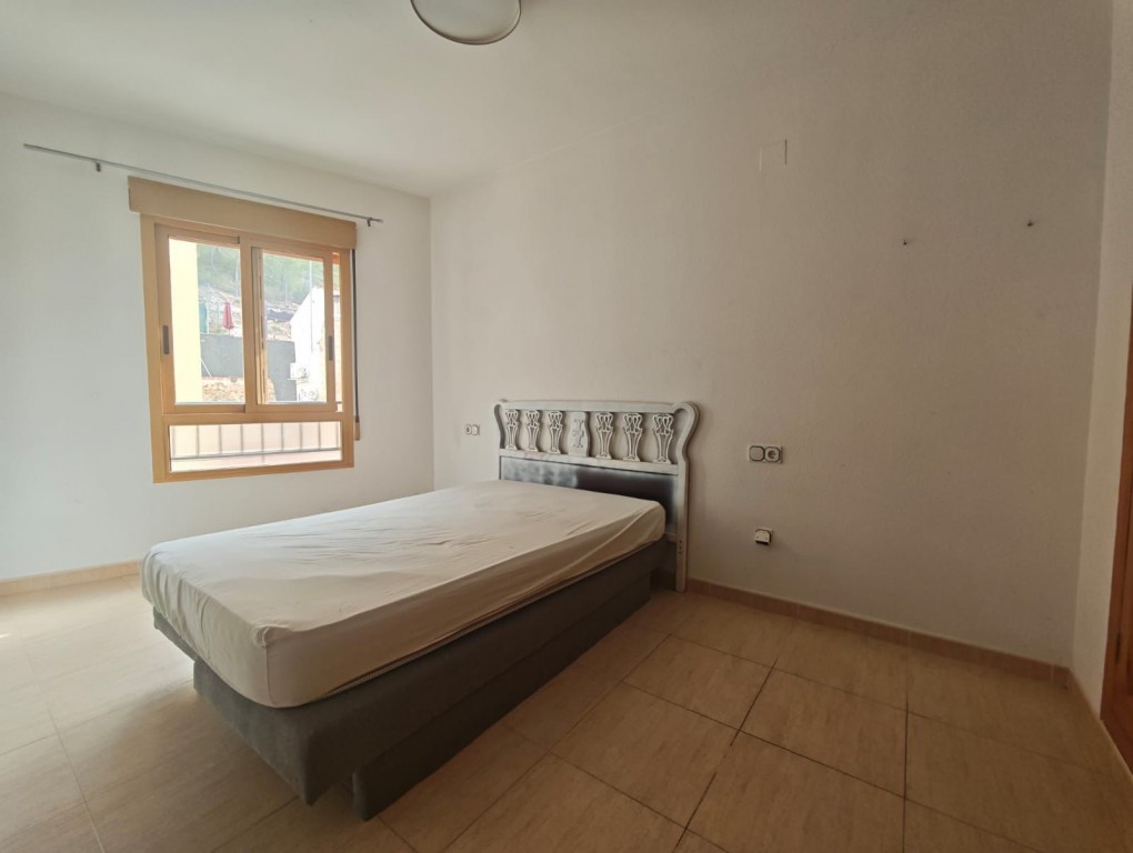 Se vende Apartamento Planta Media de 2 dormitorios en Costa Blanca, Alicante, España