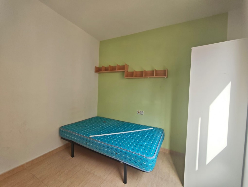 Se vende Apartamento Planta Media de 2 dormitorios en Costa Blanca, Alicante, España
