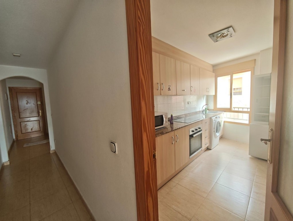 Se vende Apartamento Planta Media de 2 dormitorios en Costa Blanca, Alicante, España