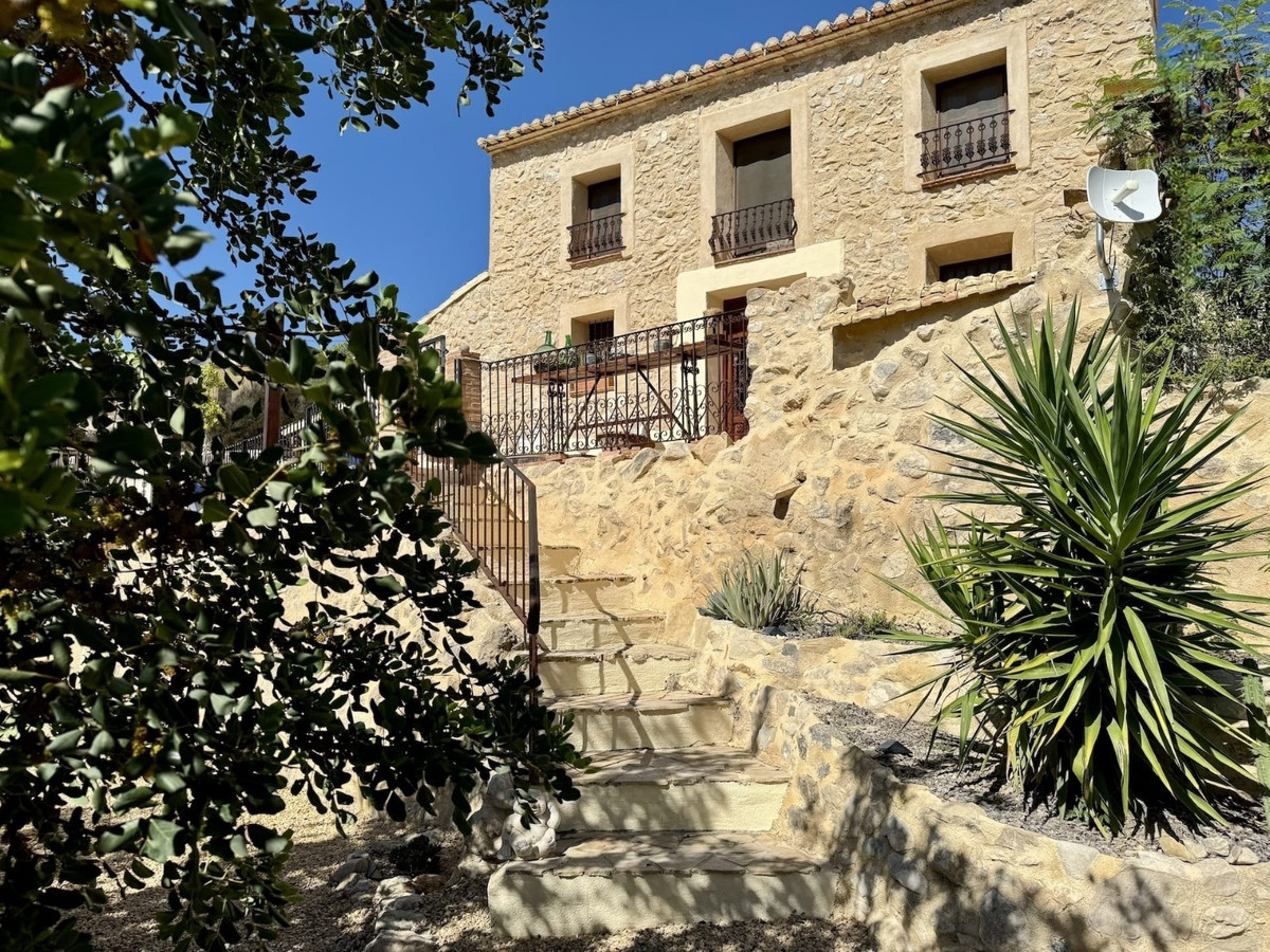 Se vende Villa - Chalet de 3 dormitorios en Costa Blanca, Alicante, España