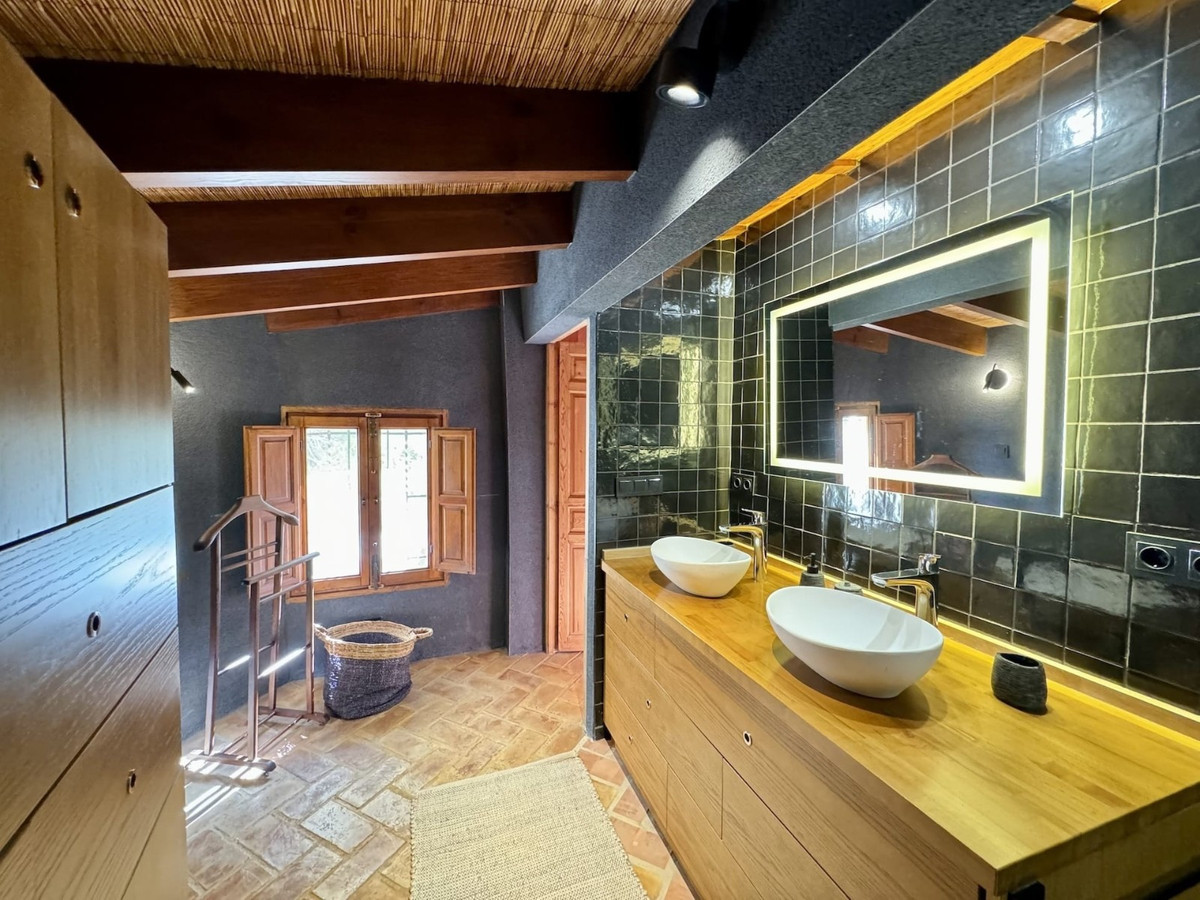 Se vende Villa - Chalet de 3 dormitorios en Costa Blanca, Alicante, España