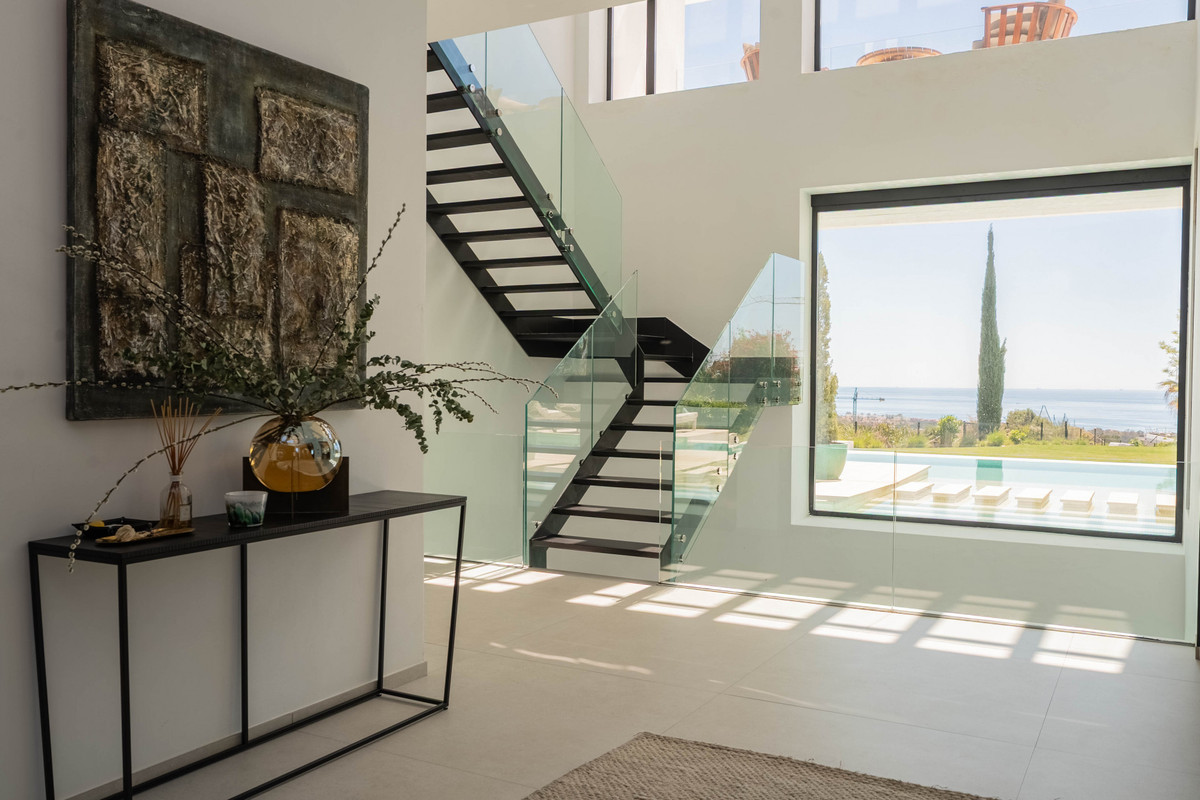 Se vende Villa - Chalet de 9 dormitorios en Costa Del Sol, Málaga, España