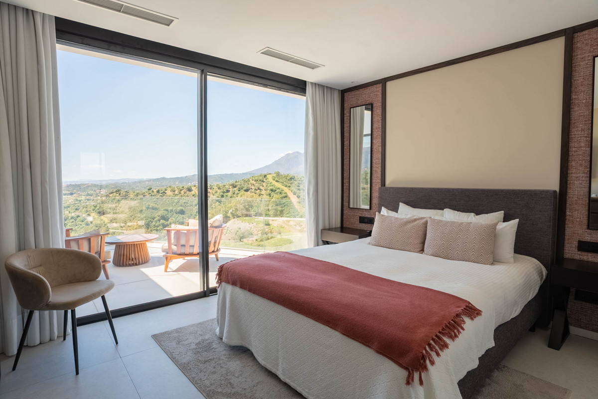 Se vende Villa - Chalet de 9 dormitorios en Costa Del Sol, Málaga, España
