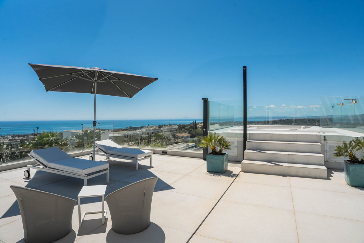 Se vende Villa - Chalet de 9 dormitorios en Costa Del Sol, Málaga, España