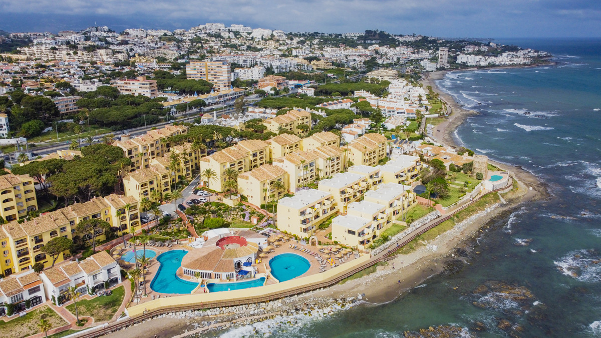 2 Bed Apartment for sale in Mijas Costa Costa Del Sol, Málaga, Spain
