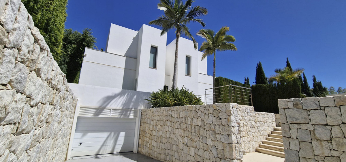 Se vende Villa - Chalet de 3 dormitorios en Costa Del Sol, Málaga, España