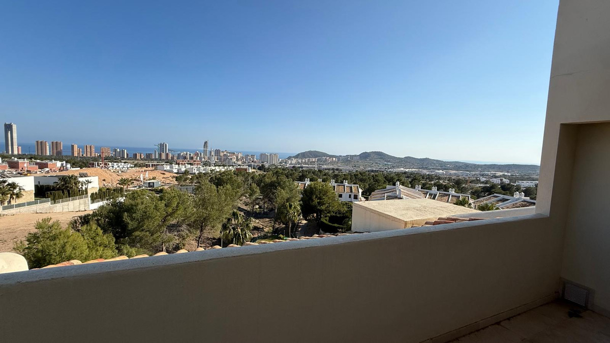 3 Bed Apartment for sale in Finestrat Costa Blanca, Alicante, Spain
