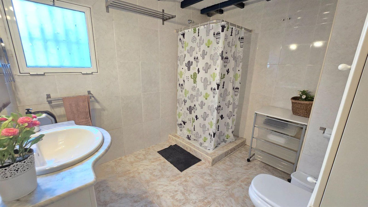 2 Bed Apartment for sale in Torremolinos Costa Del Sol, Málaga, Spain