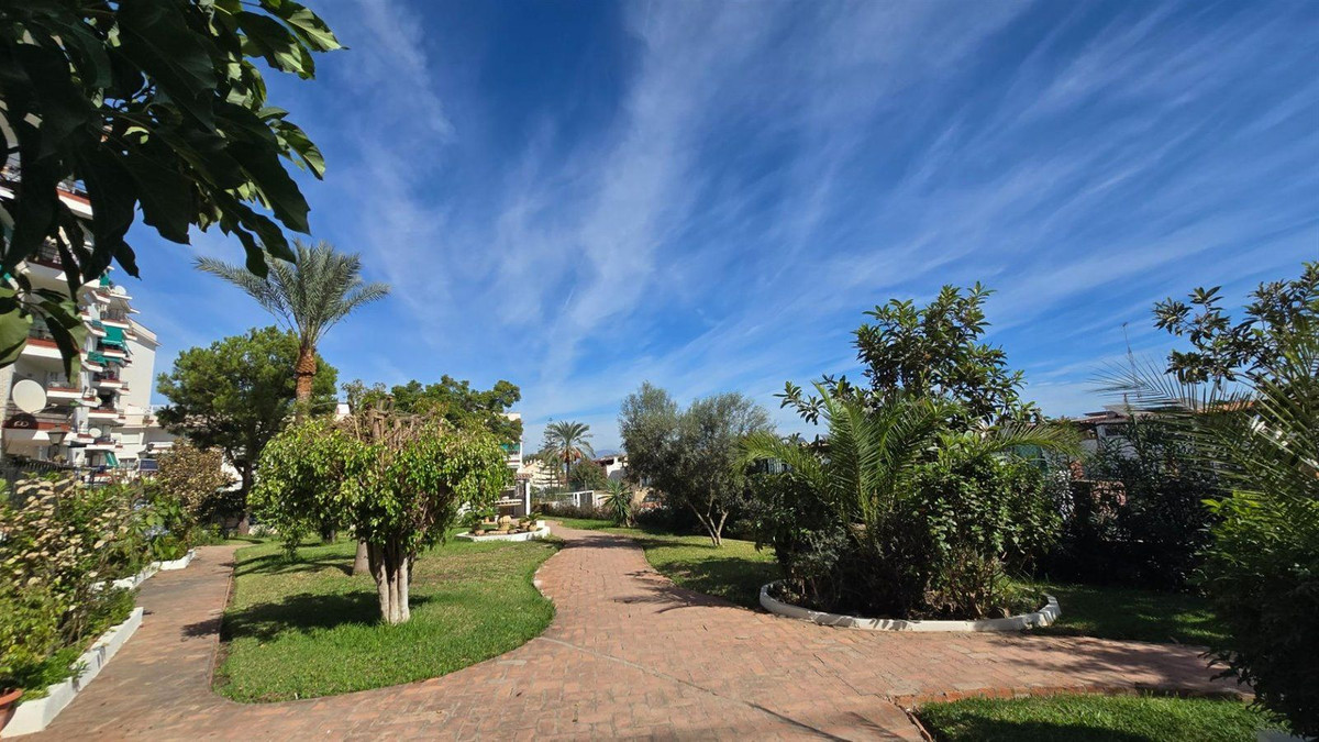 2 Bed Apartment for sale in Torremolinos Costa Del Sol, Málaga, Spain