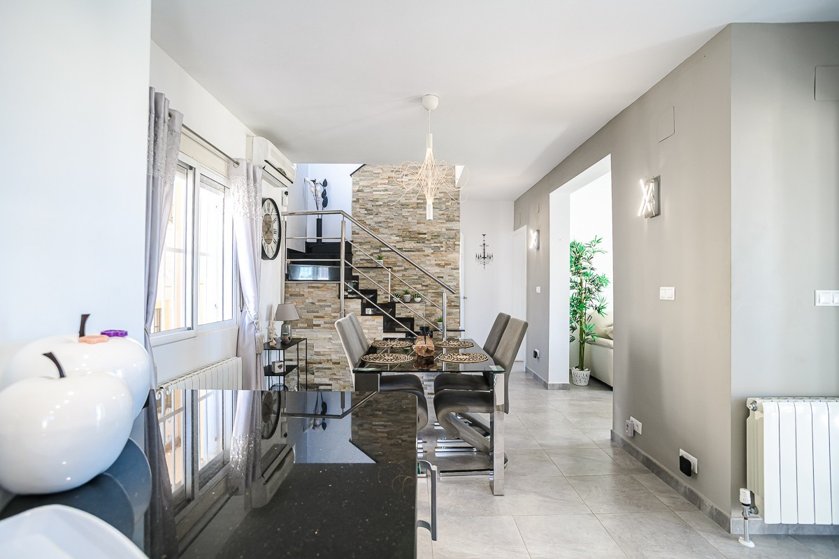 3 Bed Townhouse for sale in Algorfa Costa Blanca, Alicante, Spain