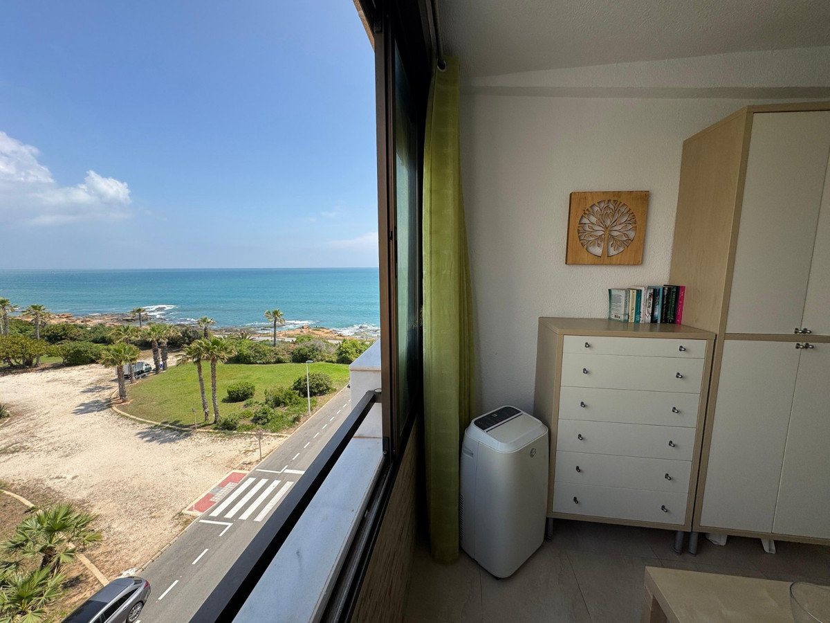 Se vende Apartamento Planta Media de 1 dormitorios en Costa Blanca, Alicante, España