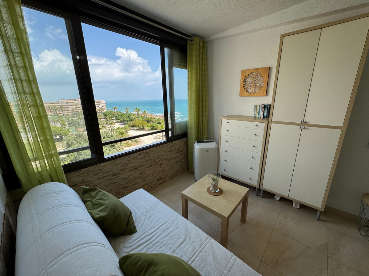 Se vende Apartamento Planta Media de 1 dormitorios en Costa Blanca, Alicante, España