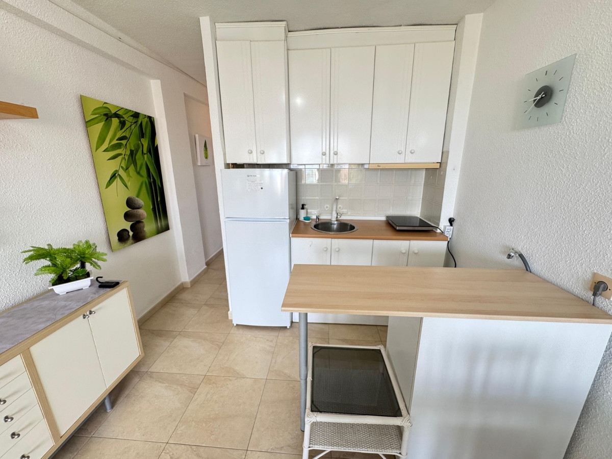 Se vende Apartamento Planta Media de 1 dormitorios en Costa Blanca, Alicante, España
