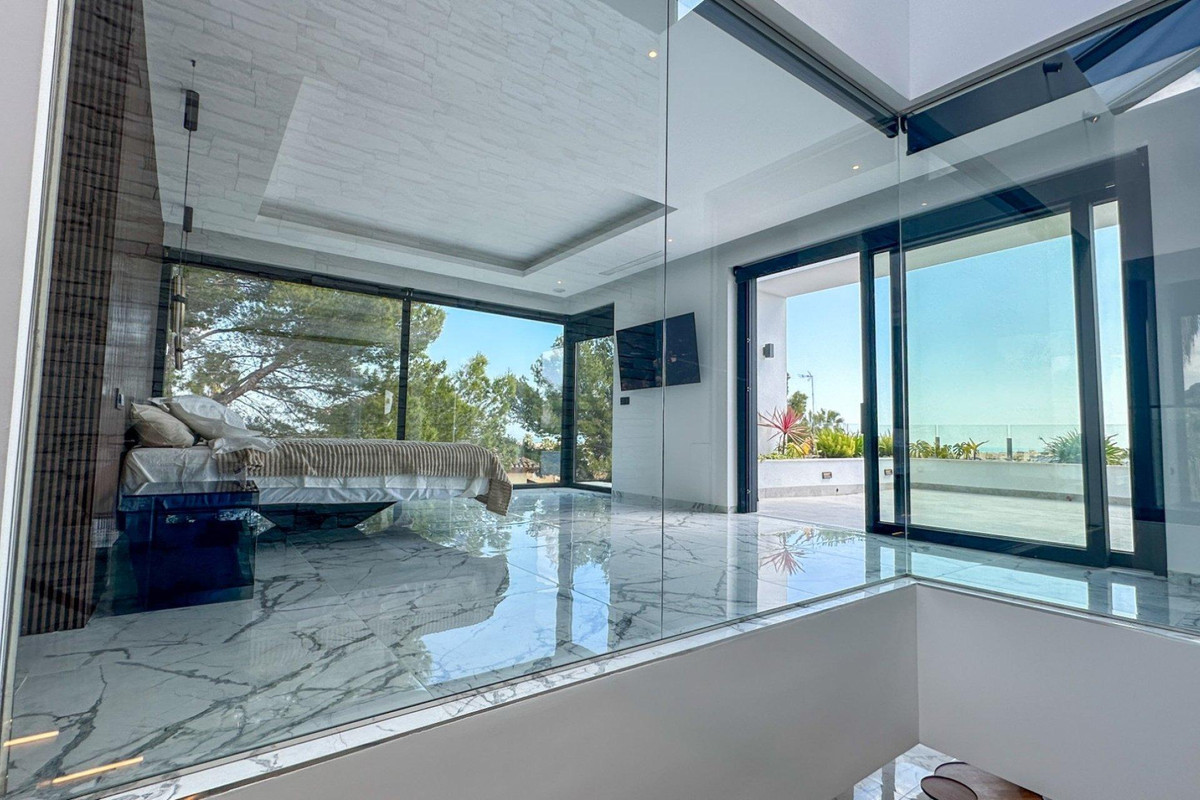 4 Bed Townhouse for sale in Villamartin Costa Blanca, Alicante, Spain