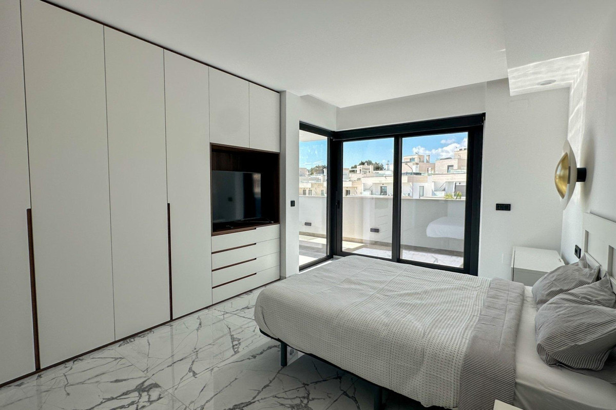 4 Bed Townhouse for sale in Villamartin Costa Blanca, Alicante, Spain
