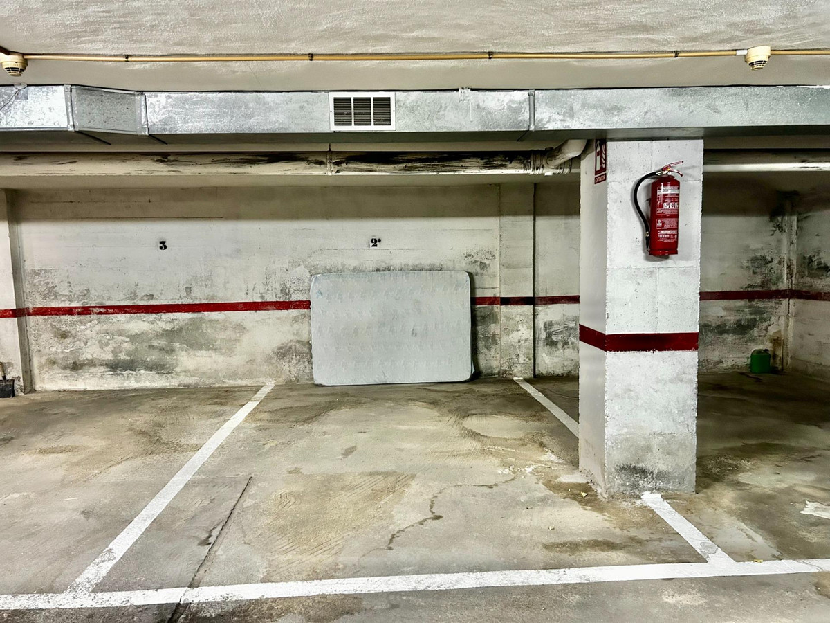 Se vende Garaje  en Costa Blanca, Alicante, España