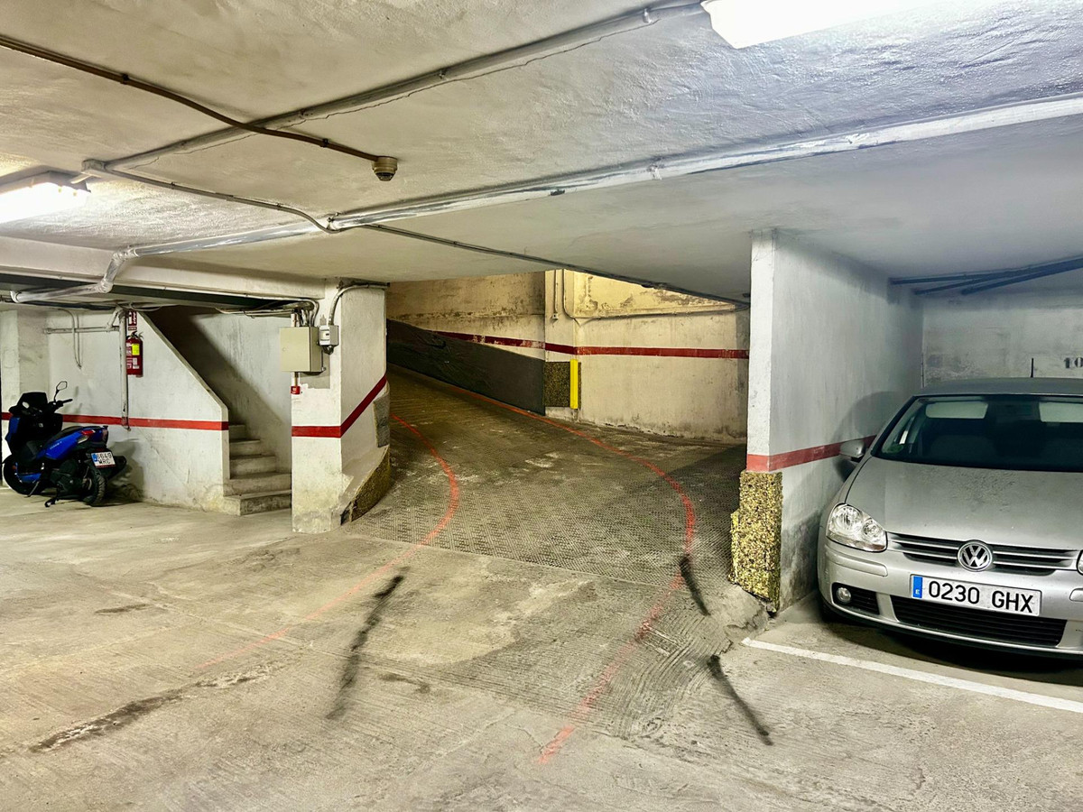 Se vende Garaje  en Costa Blanca, Alicante, España