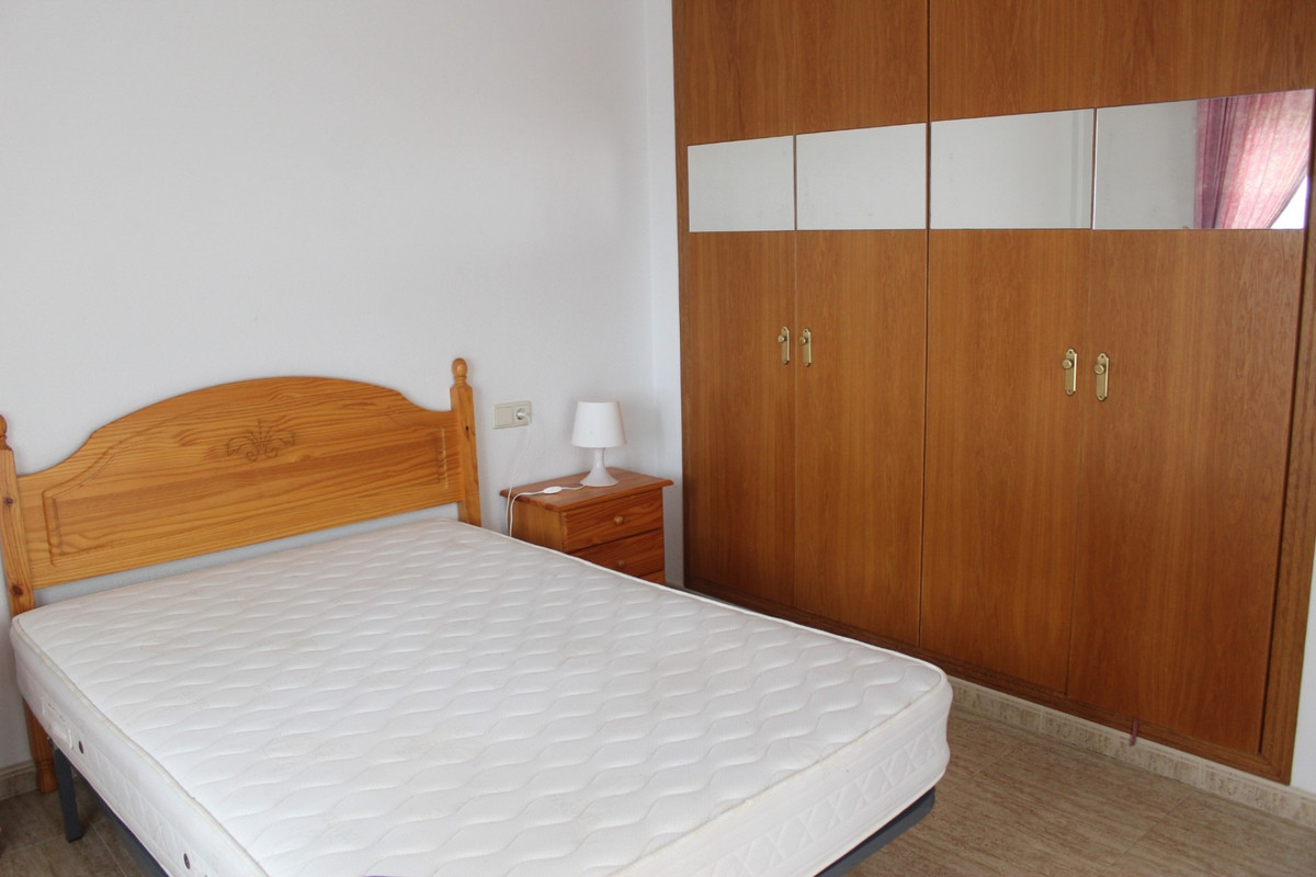 Se vende Pareada de 3 dormitorios en Costa Blanca, Alicante, España