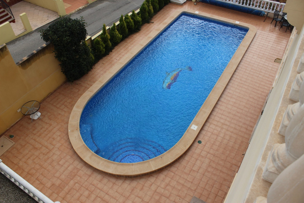 Se vende Pareada de 3 dormitorios en Costa Blanca, Alicante, España
