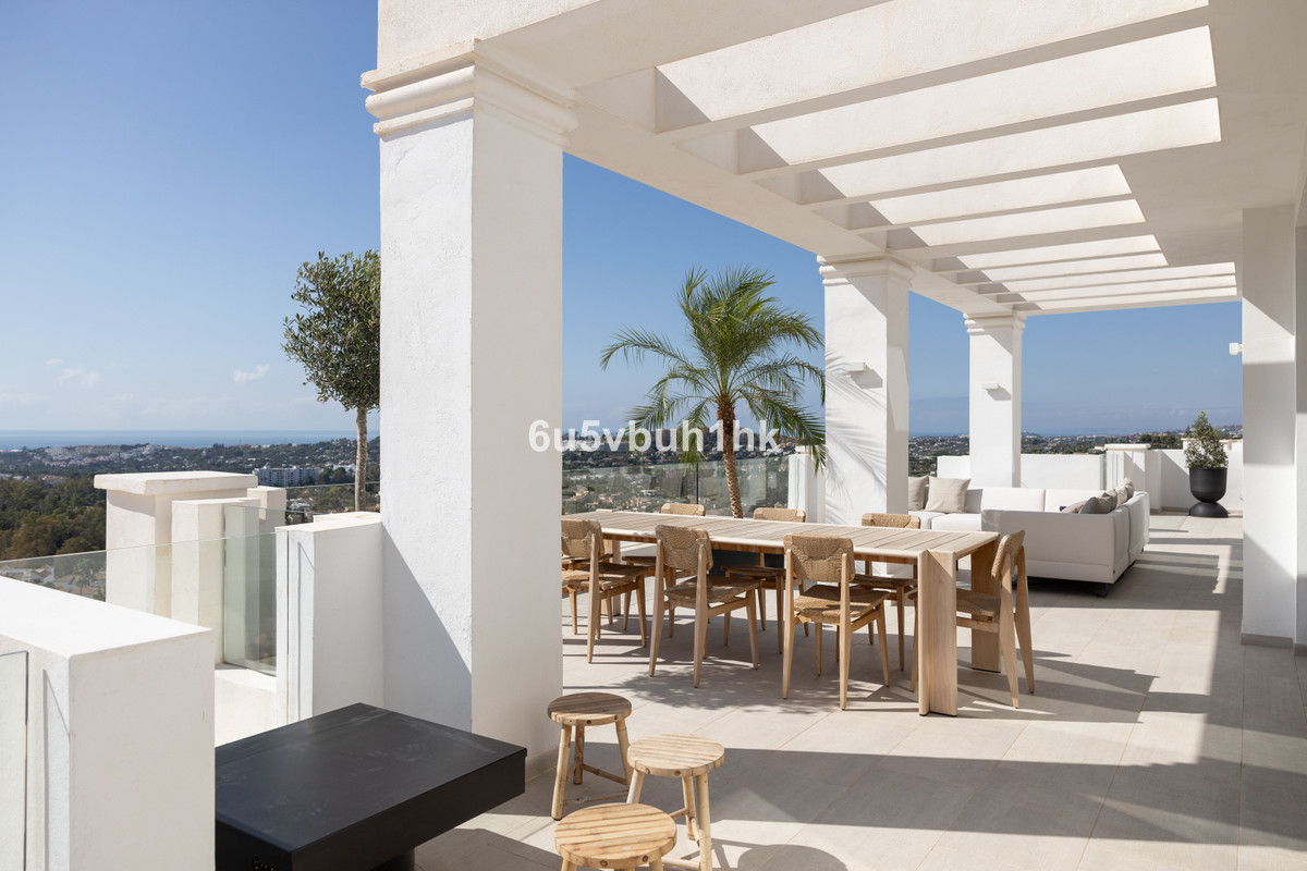3 Bed Apartment for sale in Nueva Andalucía Costa Del Sol, Málaga, Spain