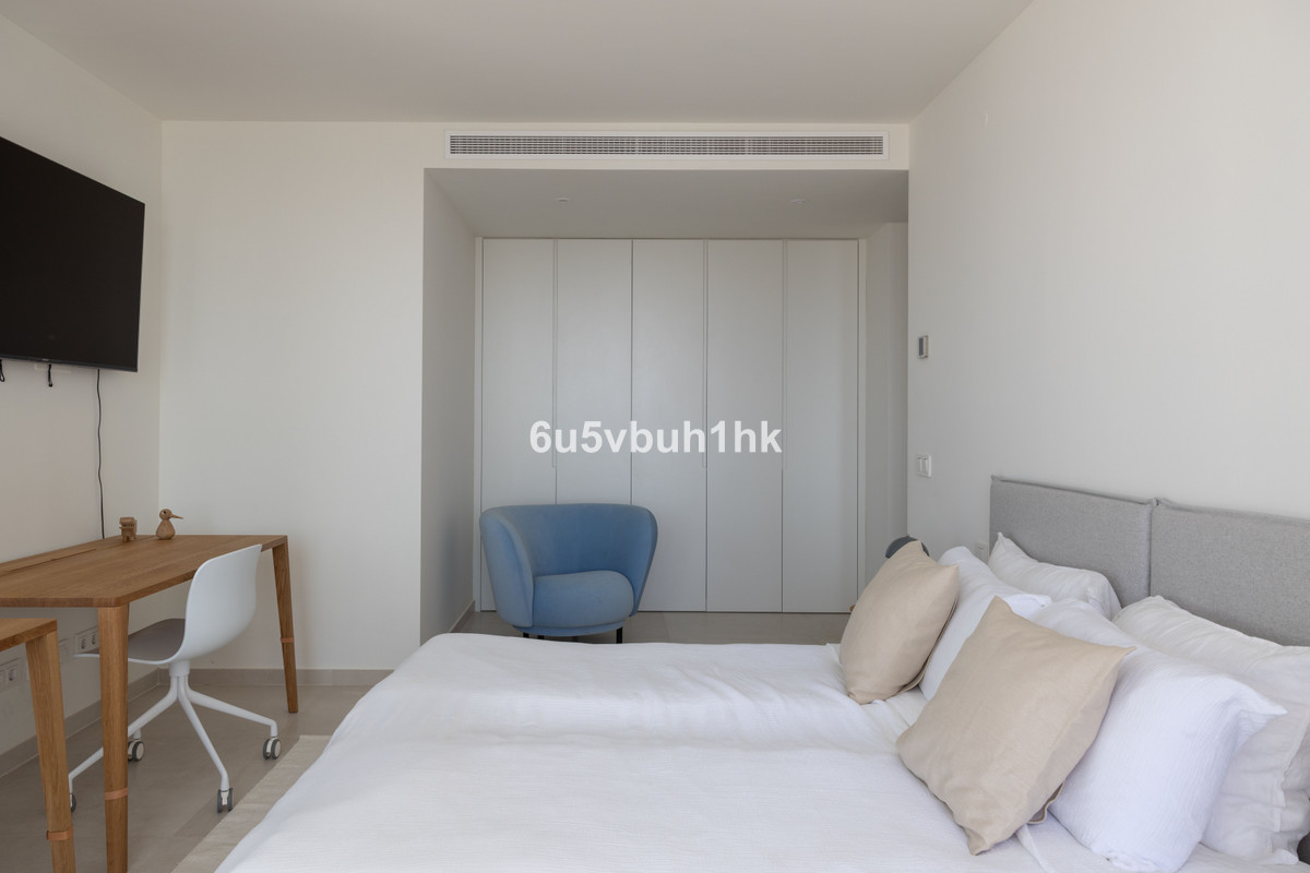 3 Bed Apartment for sale in Nueva Andalucía Costa Del Sol, Málaga, Spain
