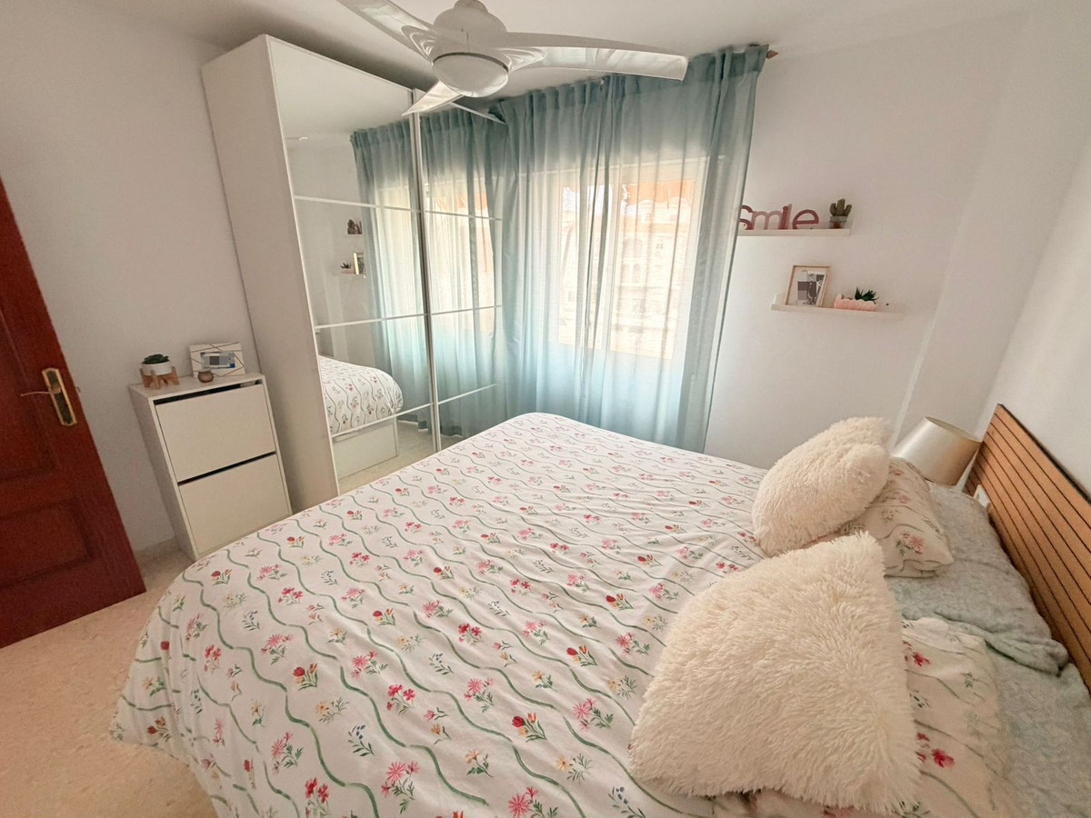 3 Bed Apartment for sale in Arroyo De La Miel Costa Del Sol, Málaga, Spain