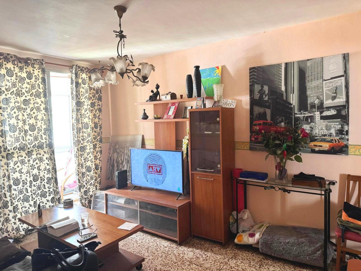 Se vende Apartamento Planta Media de 3 dormitorios en Costa Del Sol, Málaga, España