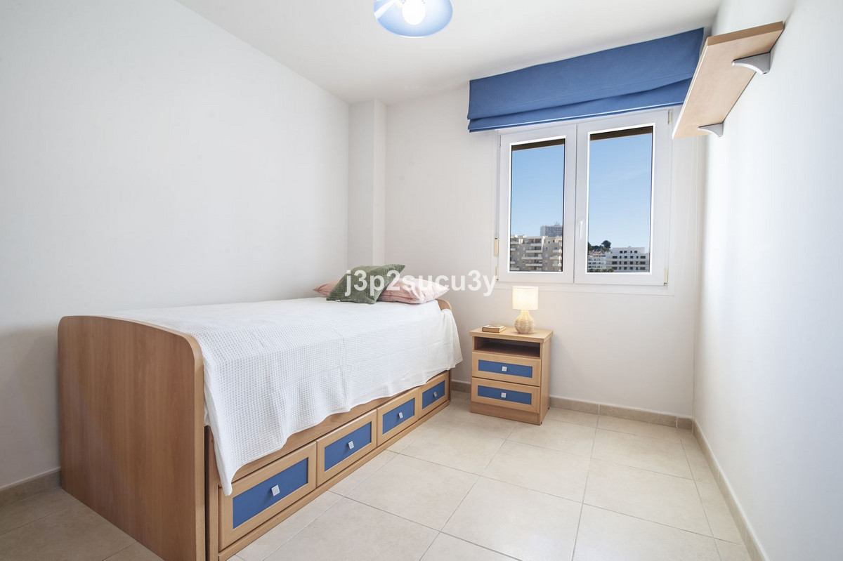 4 Bed Apartment for sale in Nueva Andalucía Costa Del Sol, Málaga, Spain