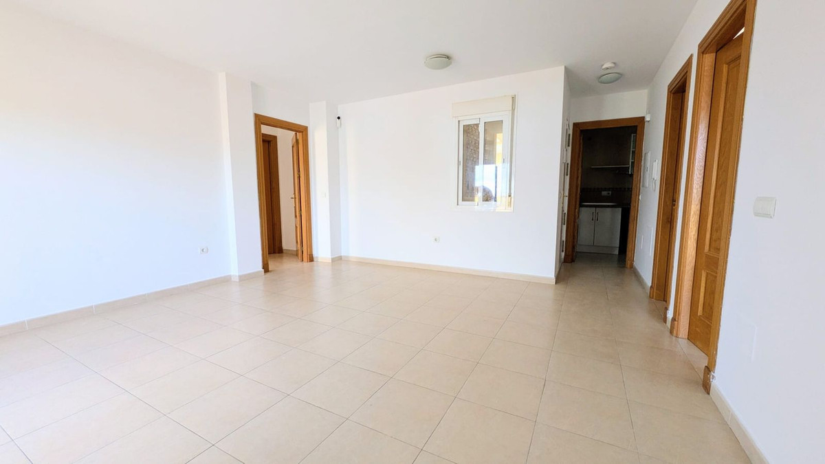 2 Bed Apartment for sale in Las Lagunas Costa Del Sol, Málaga, Spain