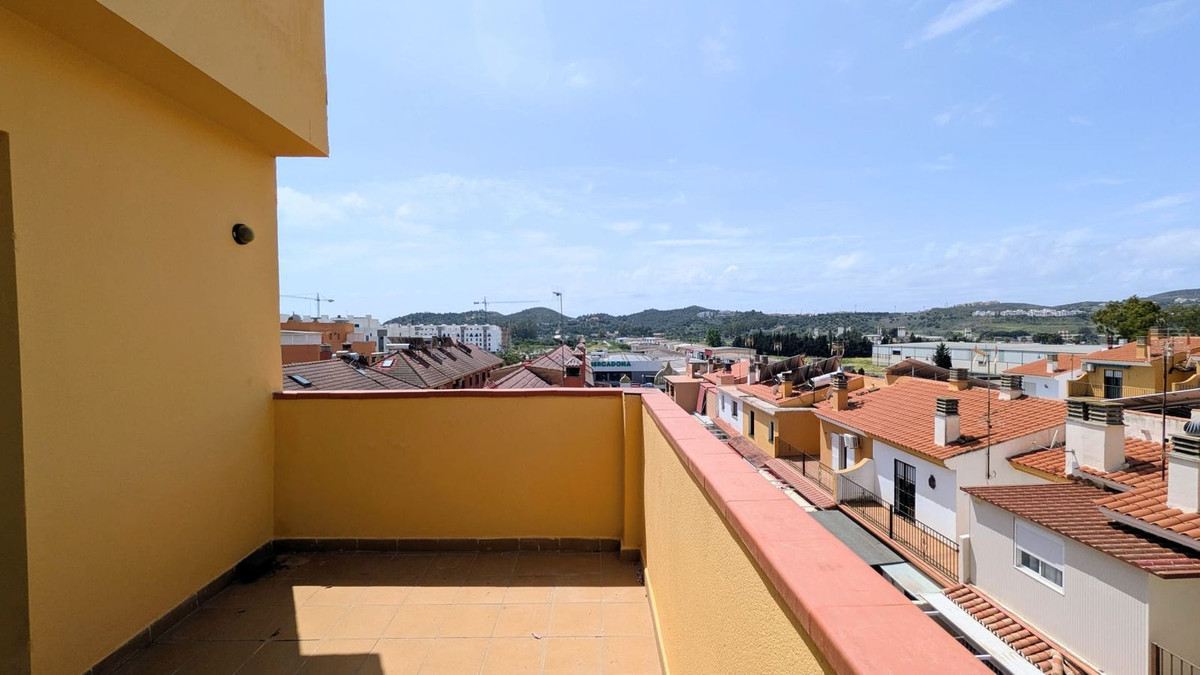2 Bed Apartment for sale in Las Lagunas Costa Del Sol, Málaga, Spain
