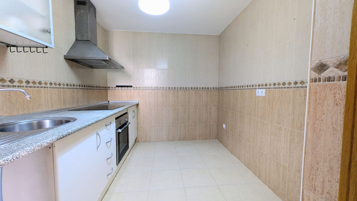 2 Bed Apartment for sale in Las Lagunas Costa Del Sol, Málaga, Spain