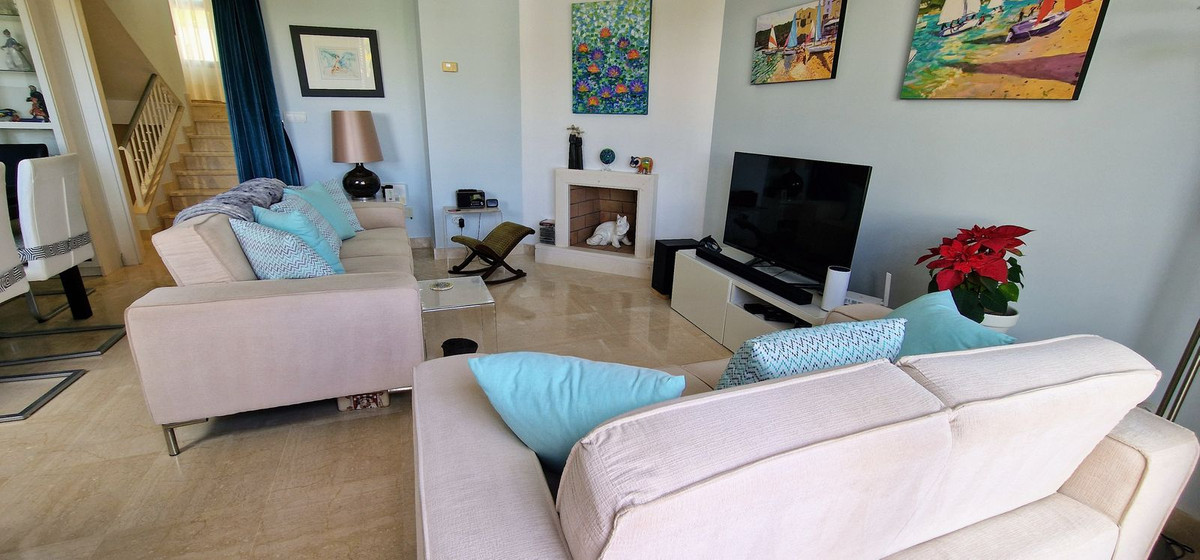 3 Bed Townhouse for sale in Cabopino Costa Del Sol, Málaga, Spain