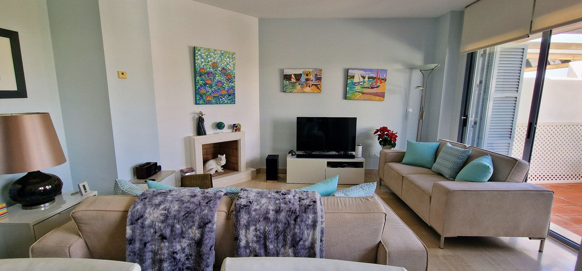 3 Bed Townhouse for sale in Cabopino Costa Del Sol, Málaga, Spain