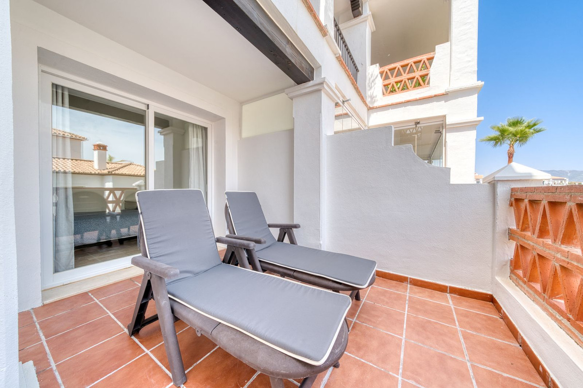 2 Bed Apartment for sale in Calahonda Costa Del Sol, Málaga, Spain