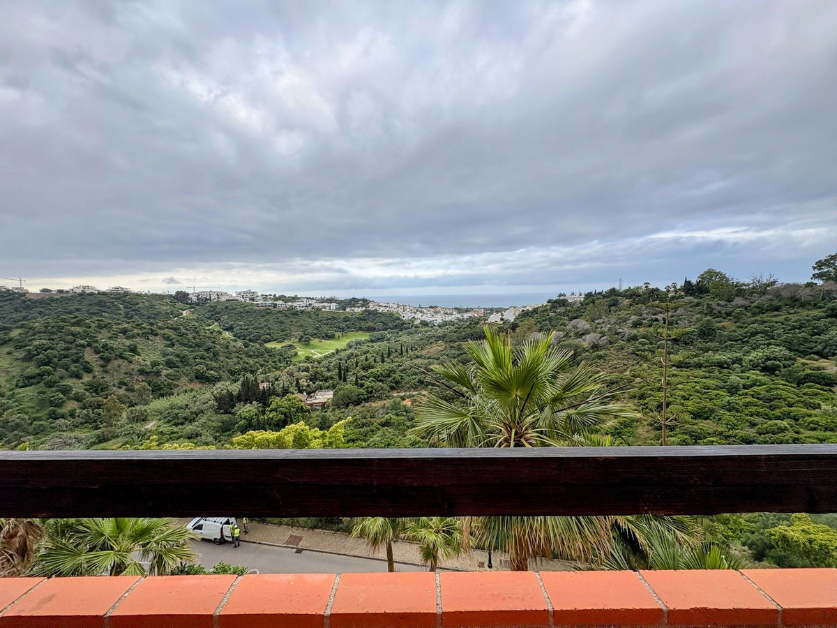 2 Bed Apartment for sale in Las Chapas Costa Del Sol, Málaga, Spain