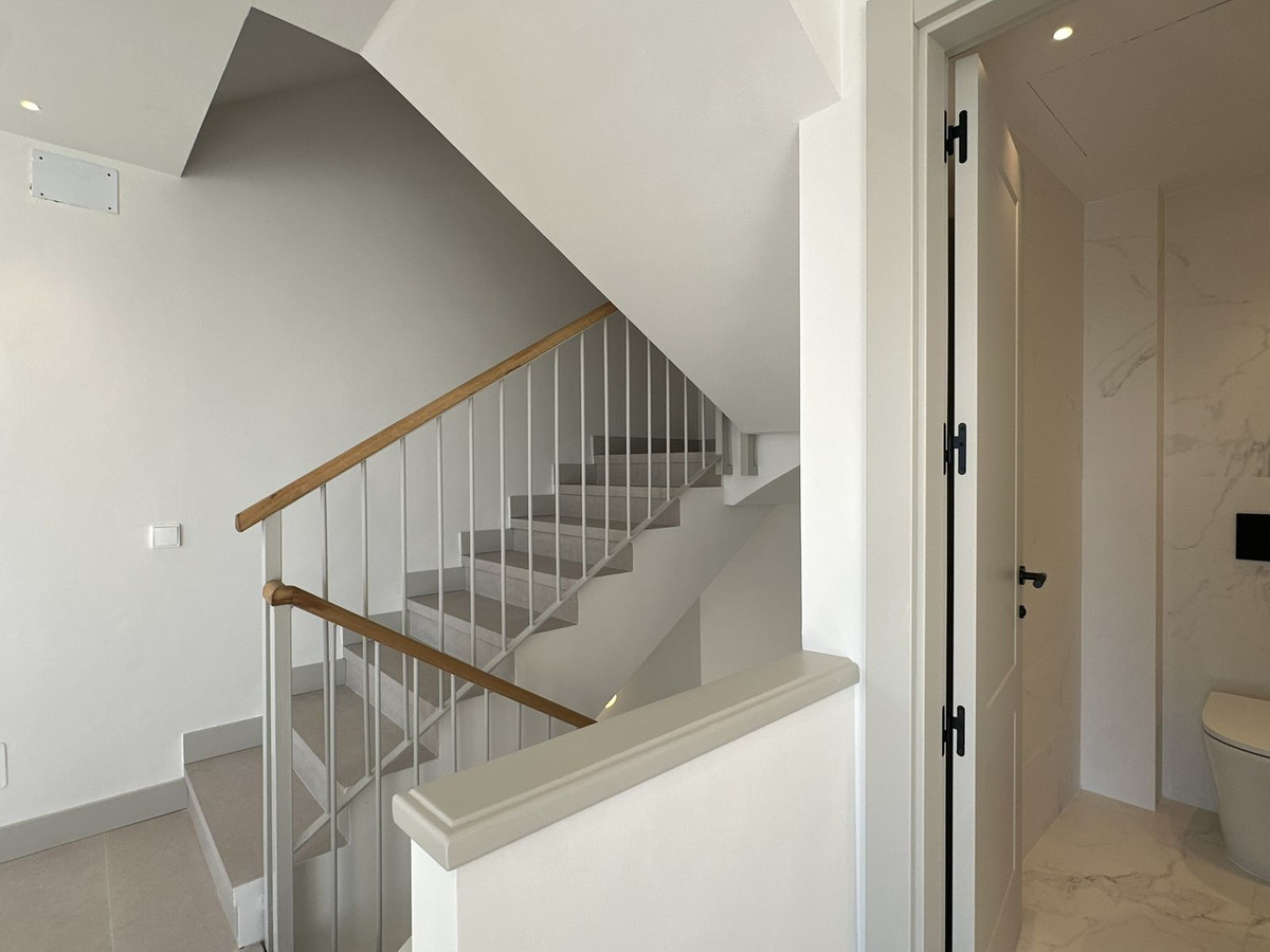 3 Bed Townhouse for sale in Torrequebrada Costa Del Sol, Málaga, Spain
