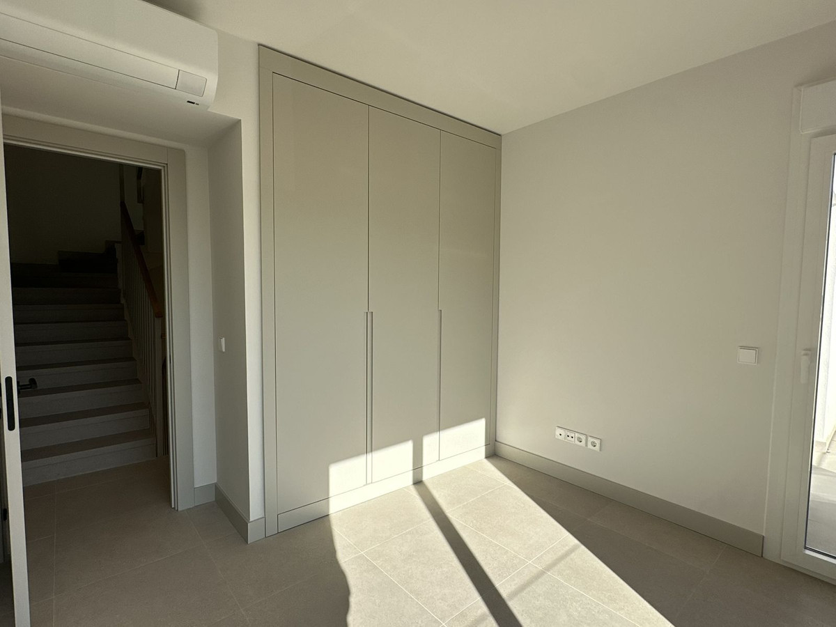 3 Bed Townhouse for sale in Torrequebrada Costa Del Sol, Málaga, Spain