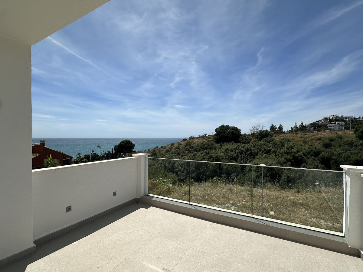 3 Bed Townhouse for sale in Torrequebrada Costa Del Sol, Málaga, Spain