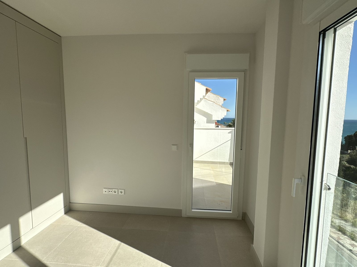 3 Bed Townhouse for sale in Torrequebrada Costa Del Sol, Málaga, Spain