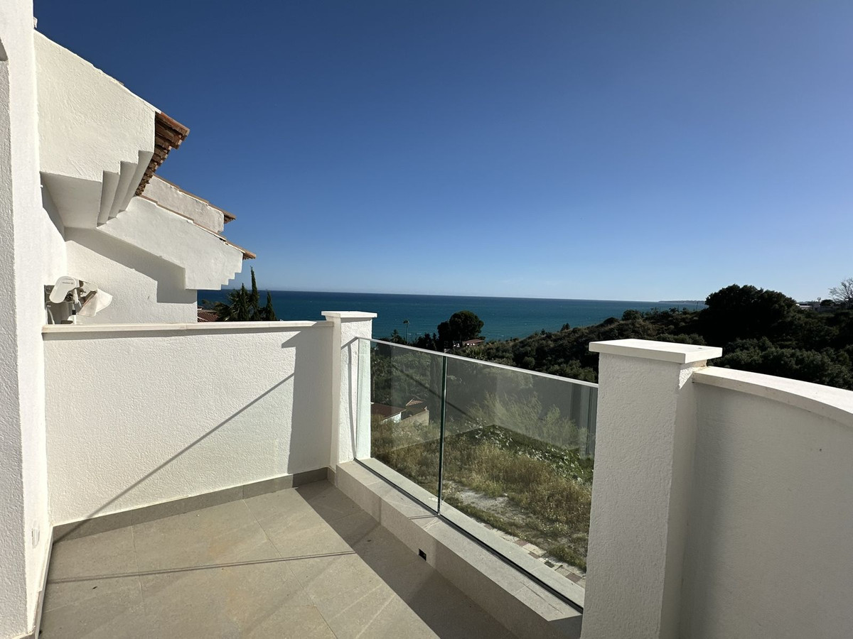 3 Bed Townhouse for sale in Torrequebrada Costa Del Sol, Málaga, Spain