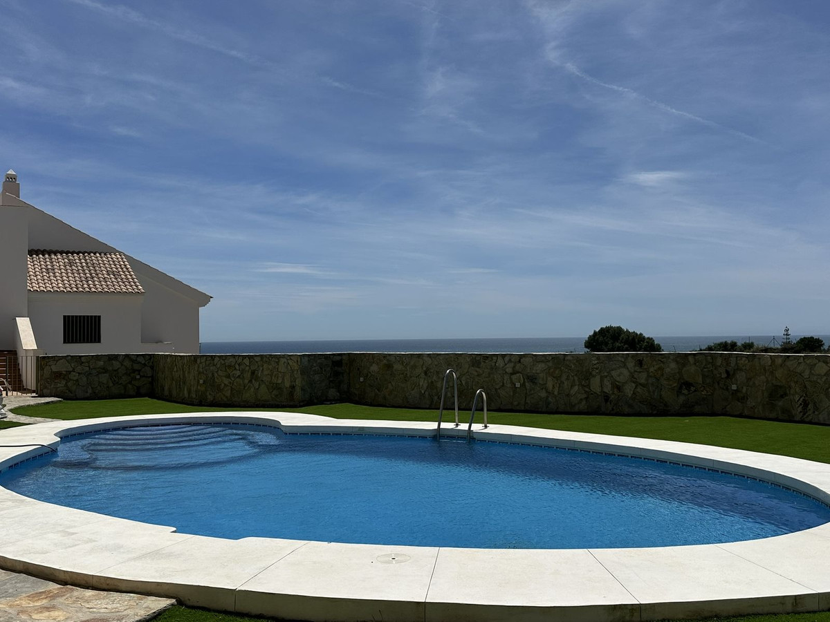 3 Bed Townhouse for sale in Torrequebrada Costa Del Sol, Málaga, Spain