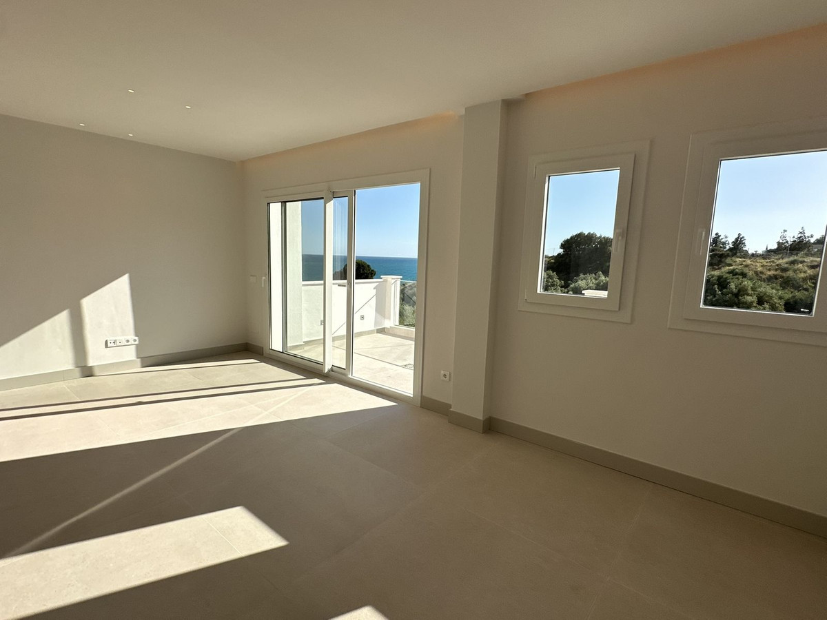 3 Bed Townhouse for sale in Torrequebrada Costa Del Sol, Málaga, Spain