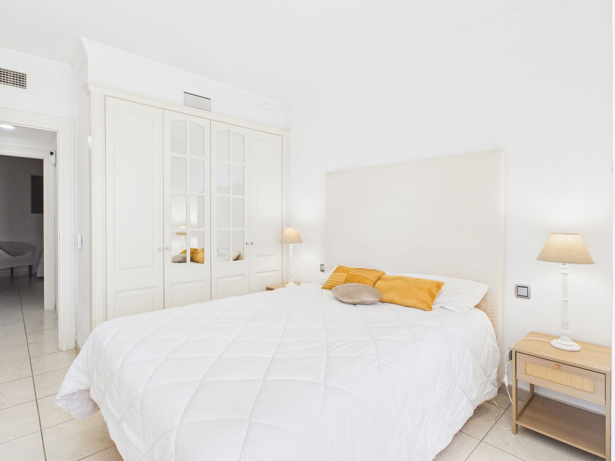 Se vende Apartamento Planta Baja de 2 dormitorios en Costa Del Sol, Málaga, España
