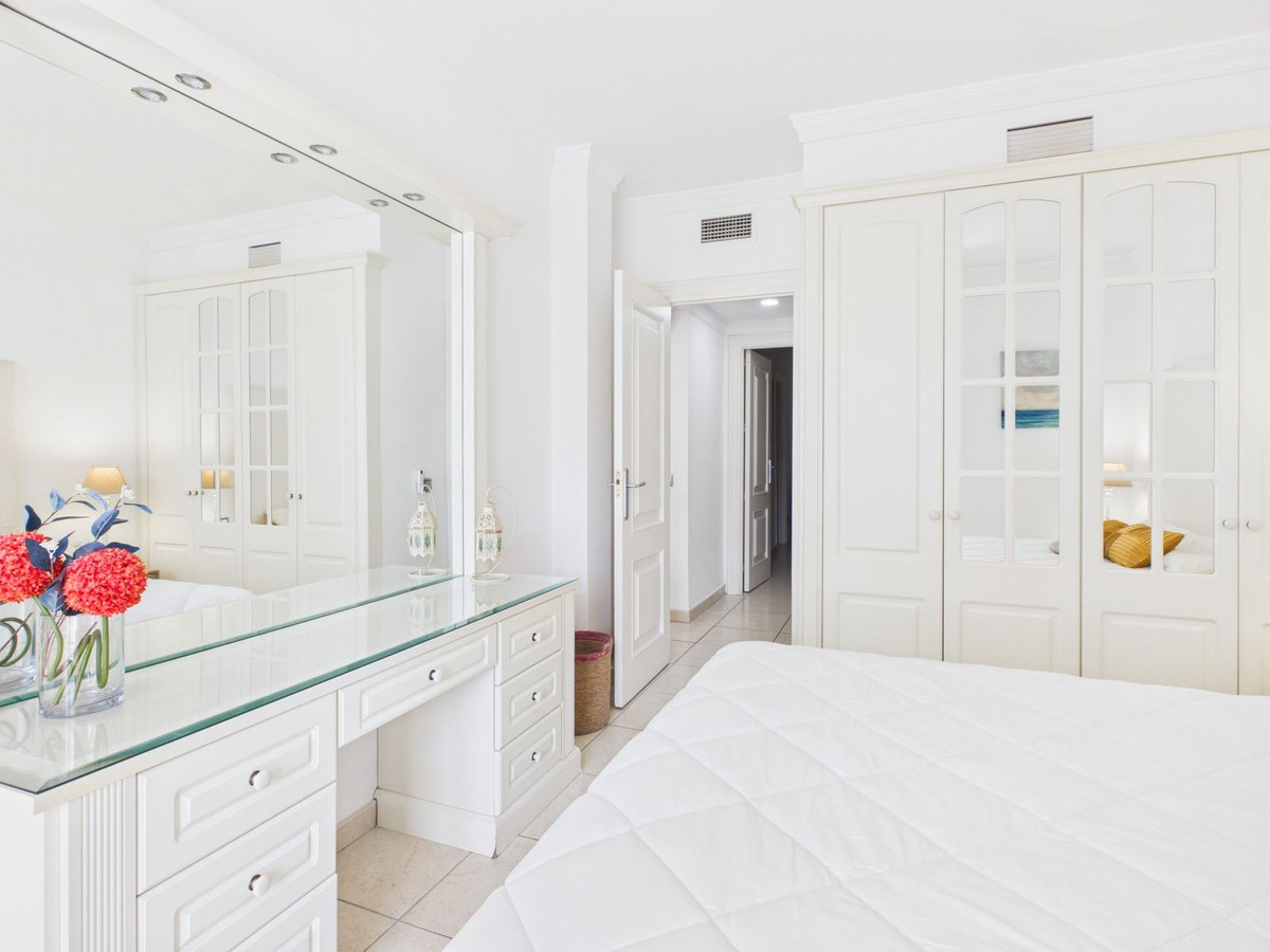 Se vende Apartamento Planta Baja de 2 dormitorios en Costa Del Sol, Málaga, España