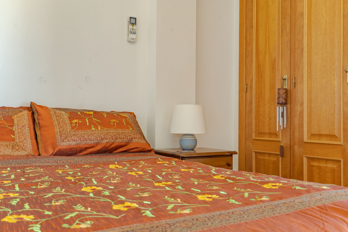 4 Bed Townhouse for sale in Alhaurín El Grande Costa Del Sol, Málaga, Spain