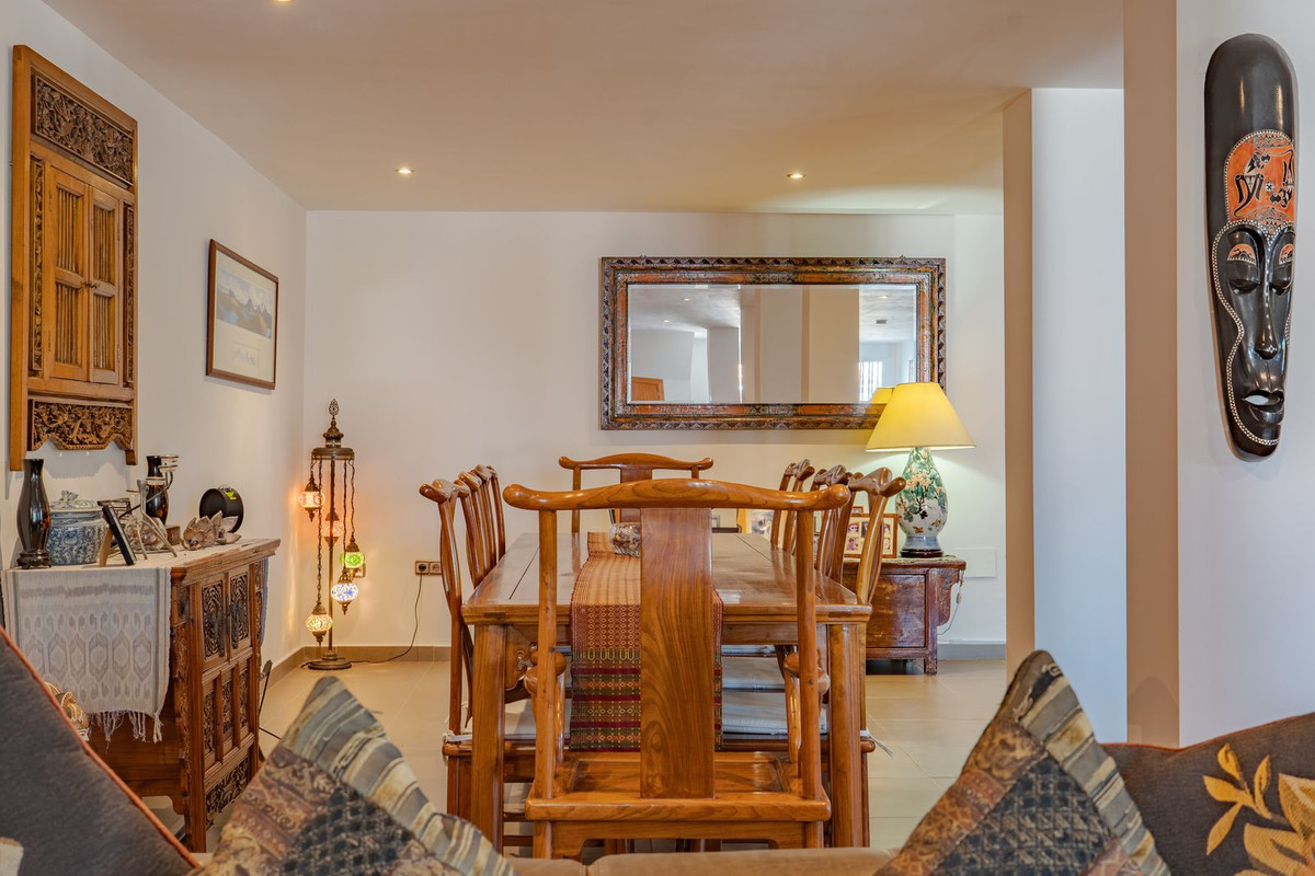 4 Bed Townhouse for sale in Alhaurín El Grande Costa Del Sol, Málaga, Spain